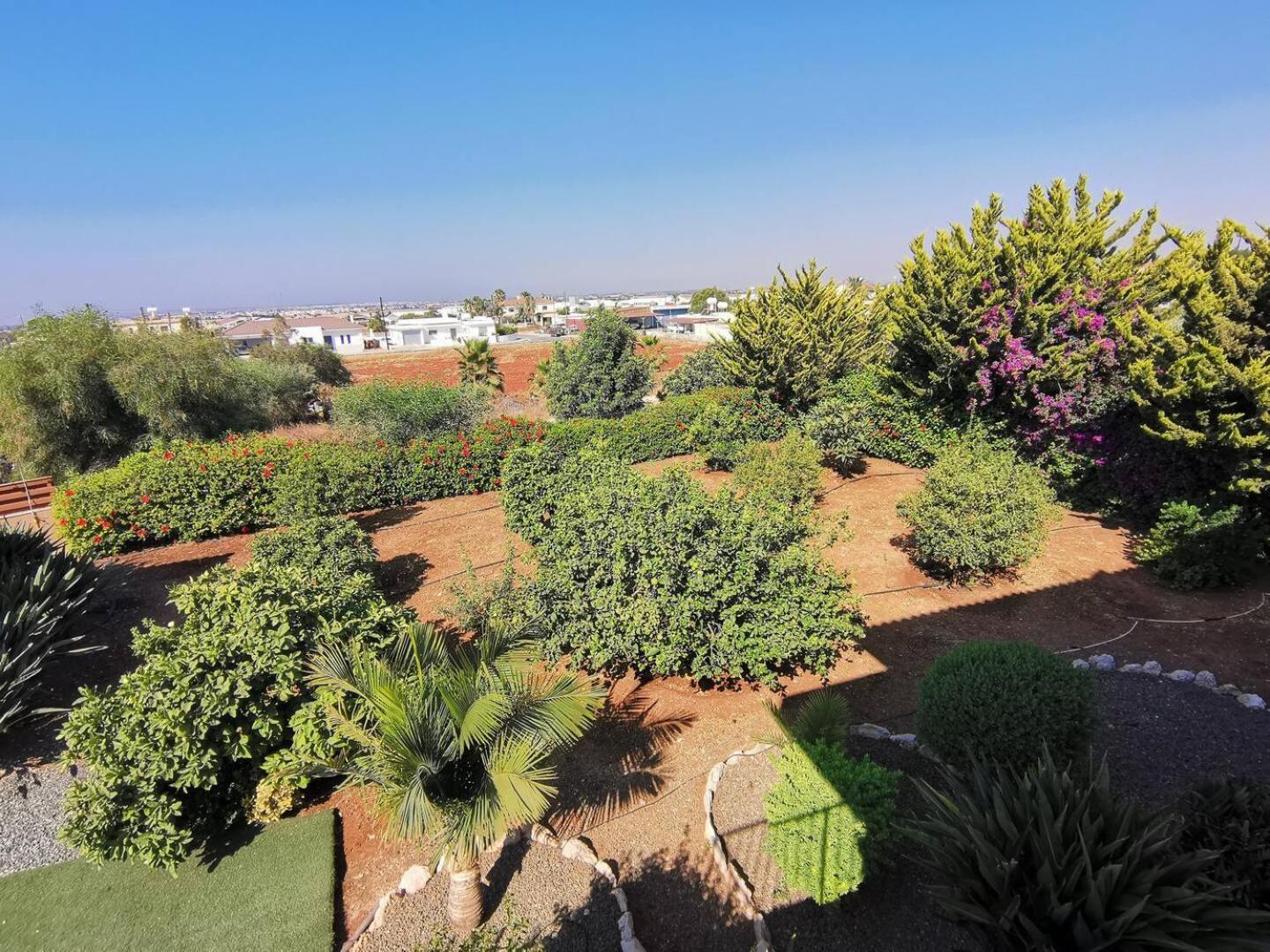 Orchard Blossom Private Villa With Pool Phrenaros Bagian luar foto