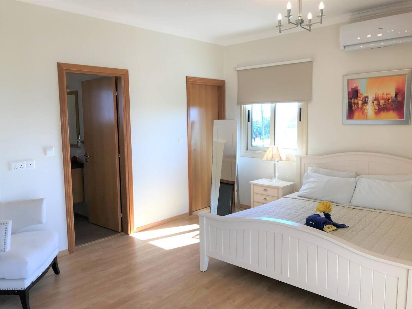 Orchard Blossom Private Villa With Pool Phrenaros Bagian luar foto